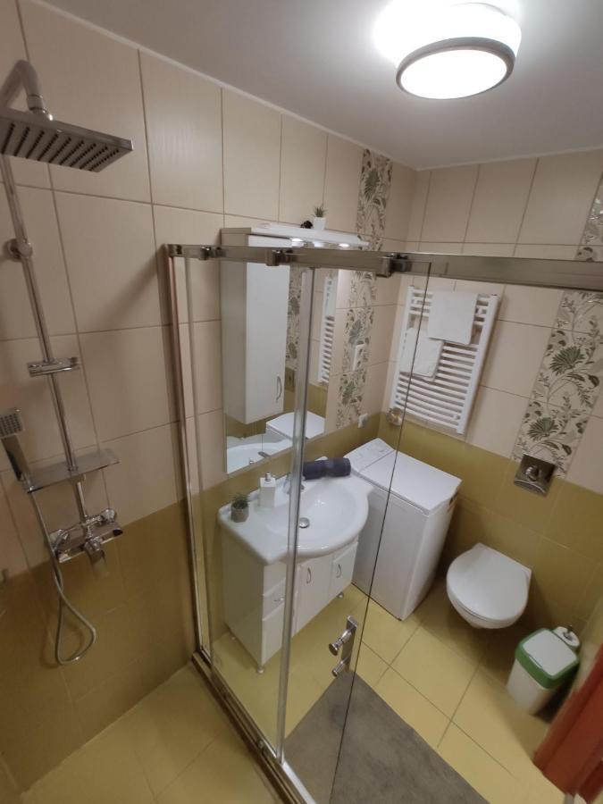 Holiday Apartman Шарвар Экстерьер фото