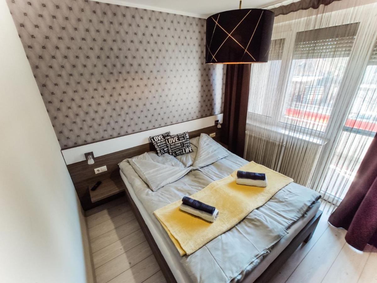 Holiday Apartman Шарвар Экстерьер фото