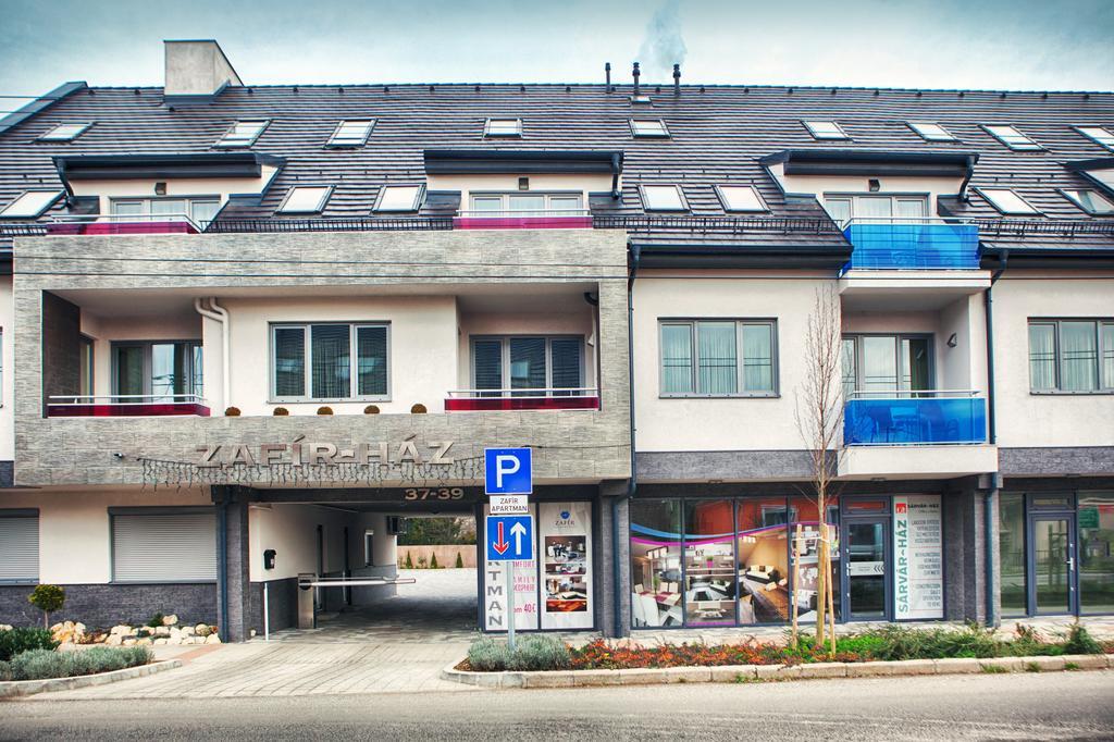 Holiday Apartman Шарвар Экстерьер фото